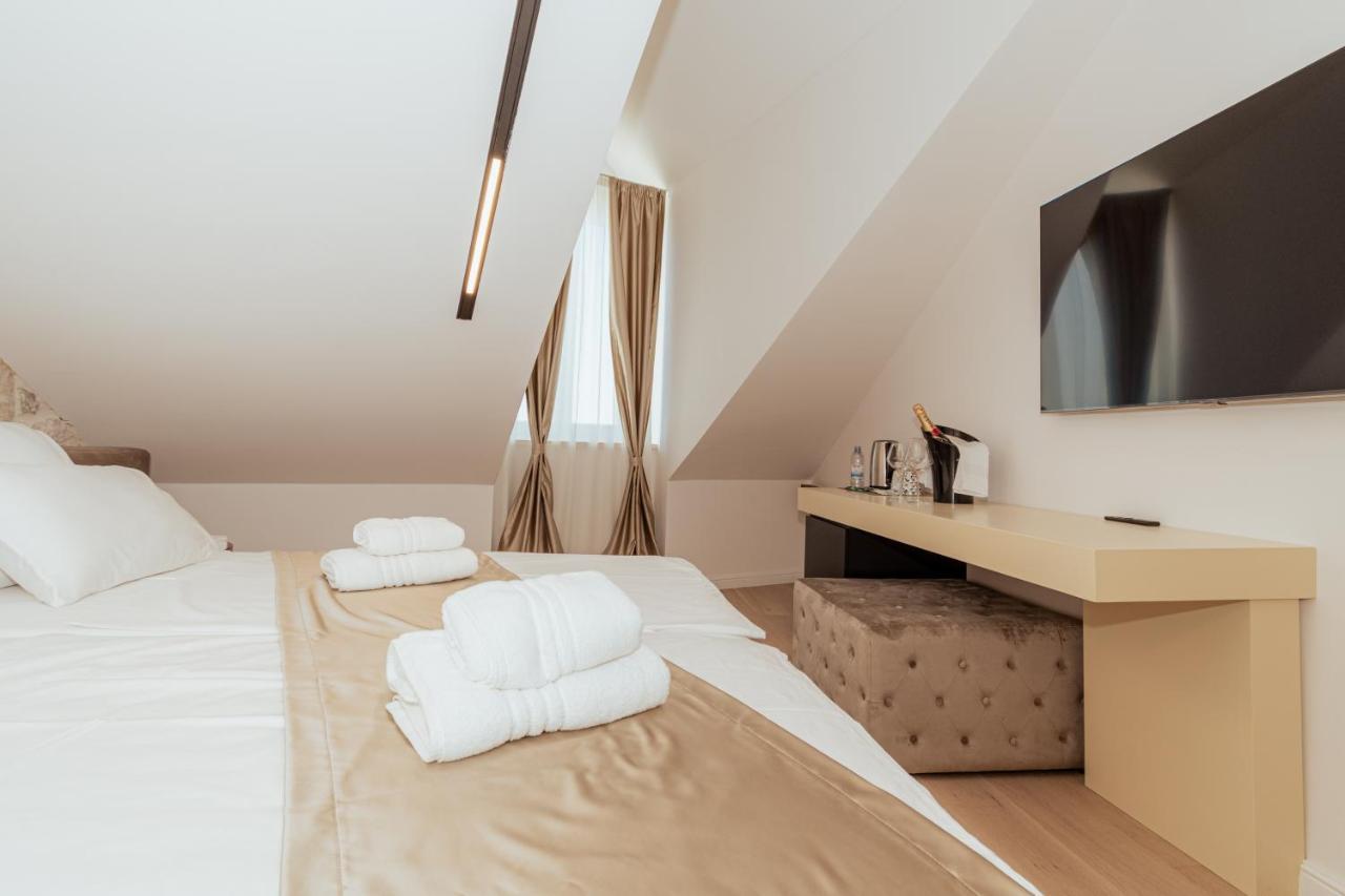 Trecento Boutique Rooms Split Exterior photo