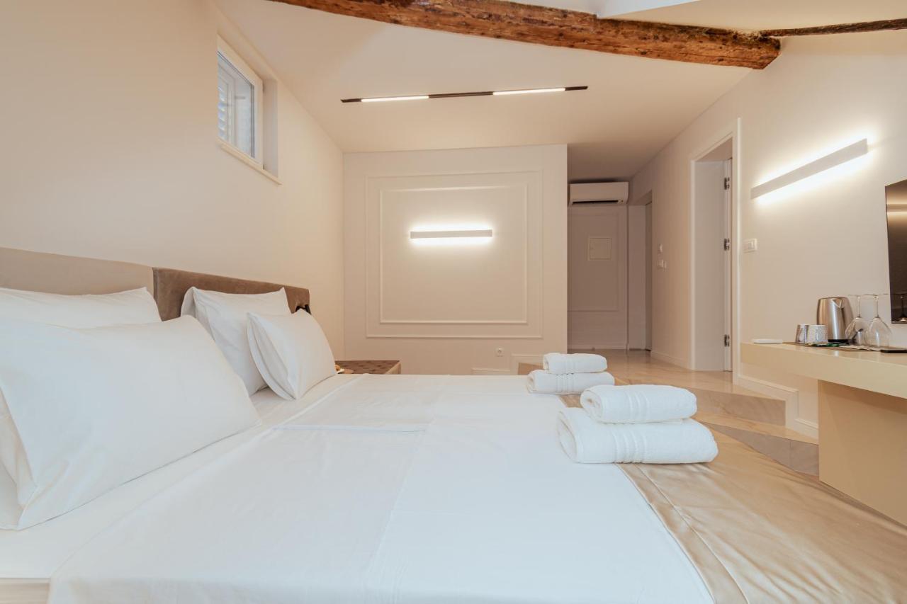 Trecento Boutique Rooms Split Exterior photo